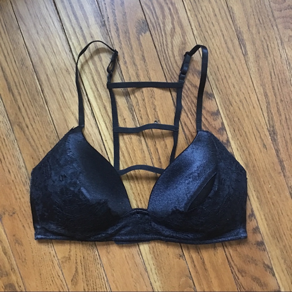 Out From Under Wireless Lace Bra